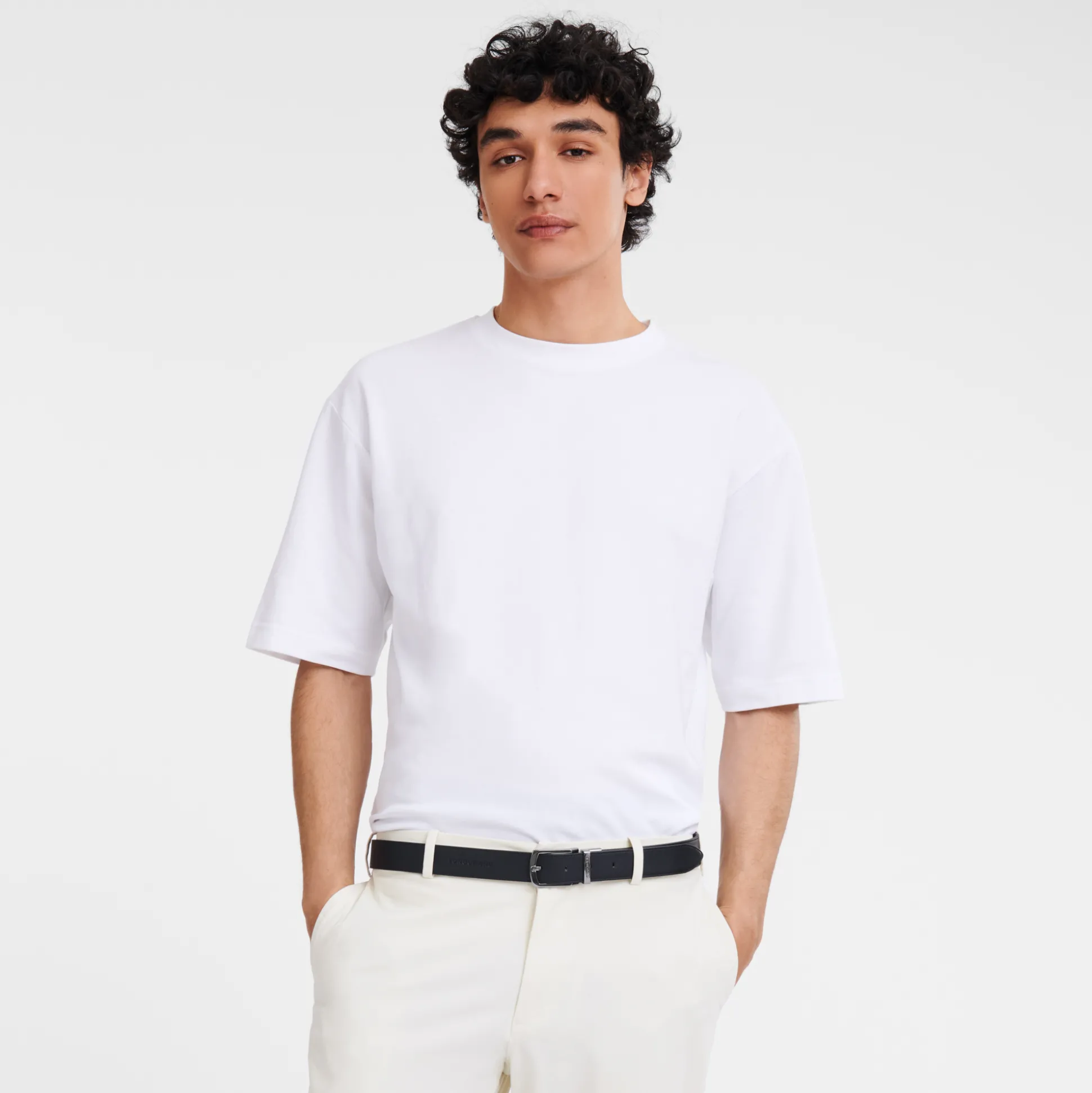 delta_box_1-12.webp Longchamp Delta Box^Herren Gürtel