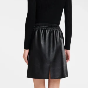 Longchamp Kurzer Lederrock mit Gürtel-Patch^Damen Kleider & Röcke