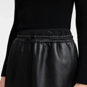 Longchamp Kurzer Lederrock mit Gürtel-Patch^Damen Kleider & Röcke