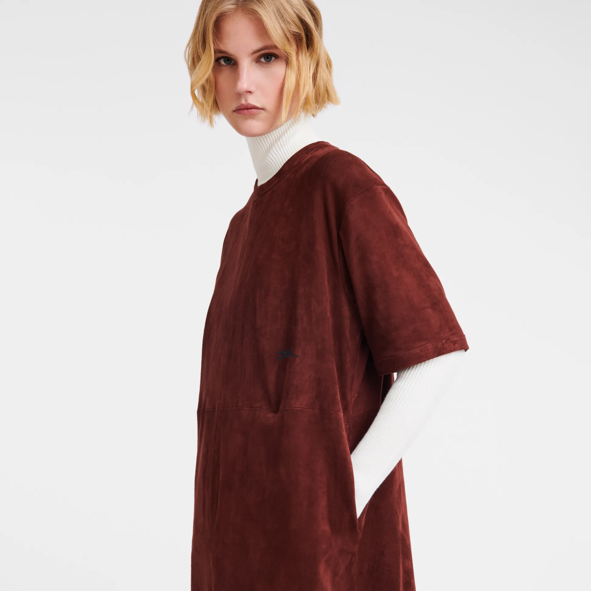 langes_kleid_aus_leder_4.webp Longchamp Langes Kleid aus Leder^Damen Kleider & Röcke