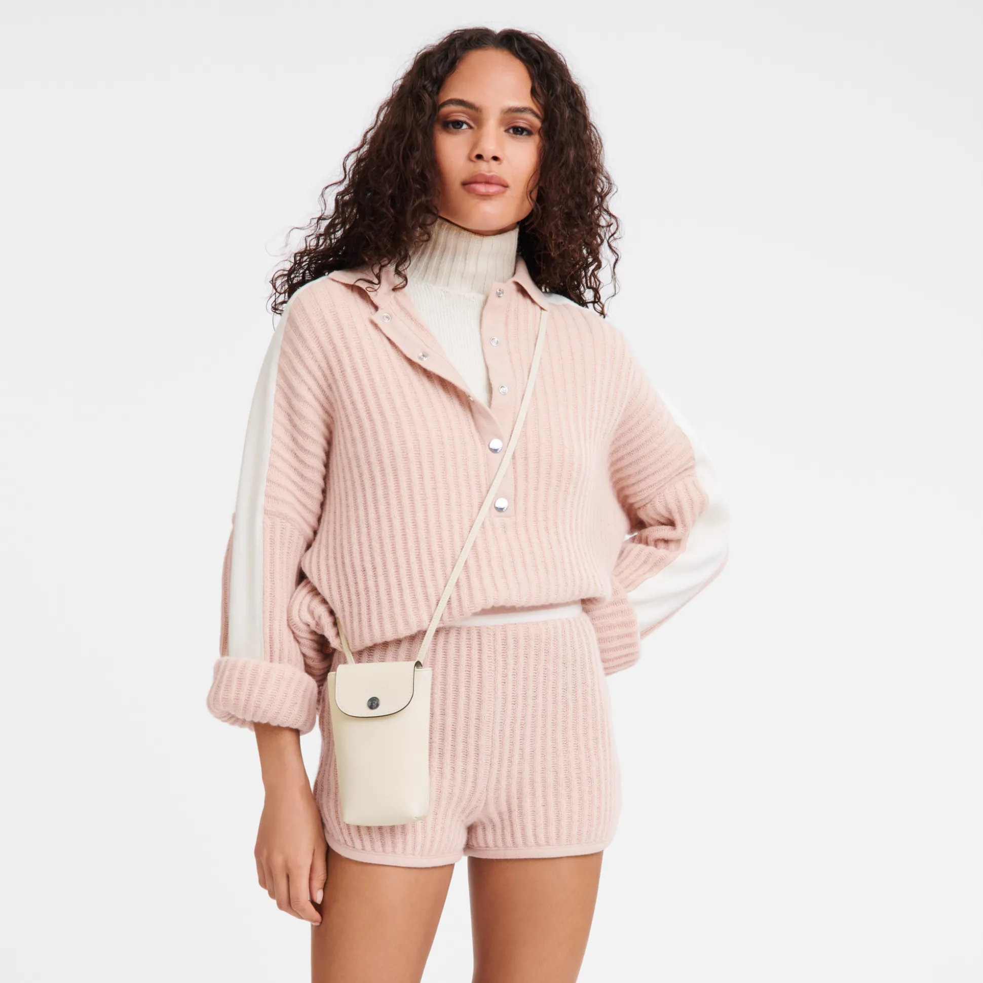 mobiltelefonetui_mit_lederbndchen_1-21.webp Longchamp Mobiltelefon-Etui mit Lederbändchen^Damen Accessoires | Aktentaschen & Etuis