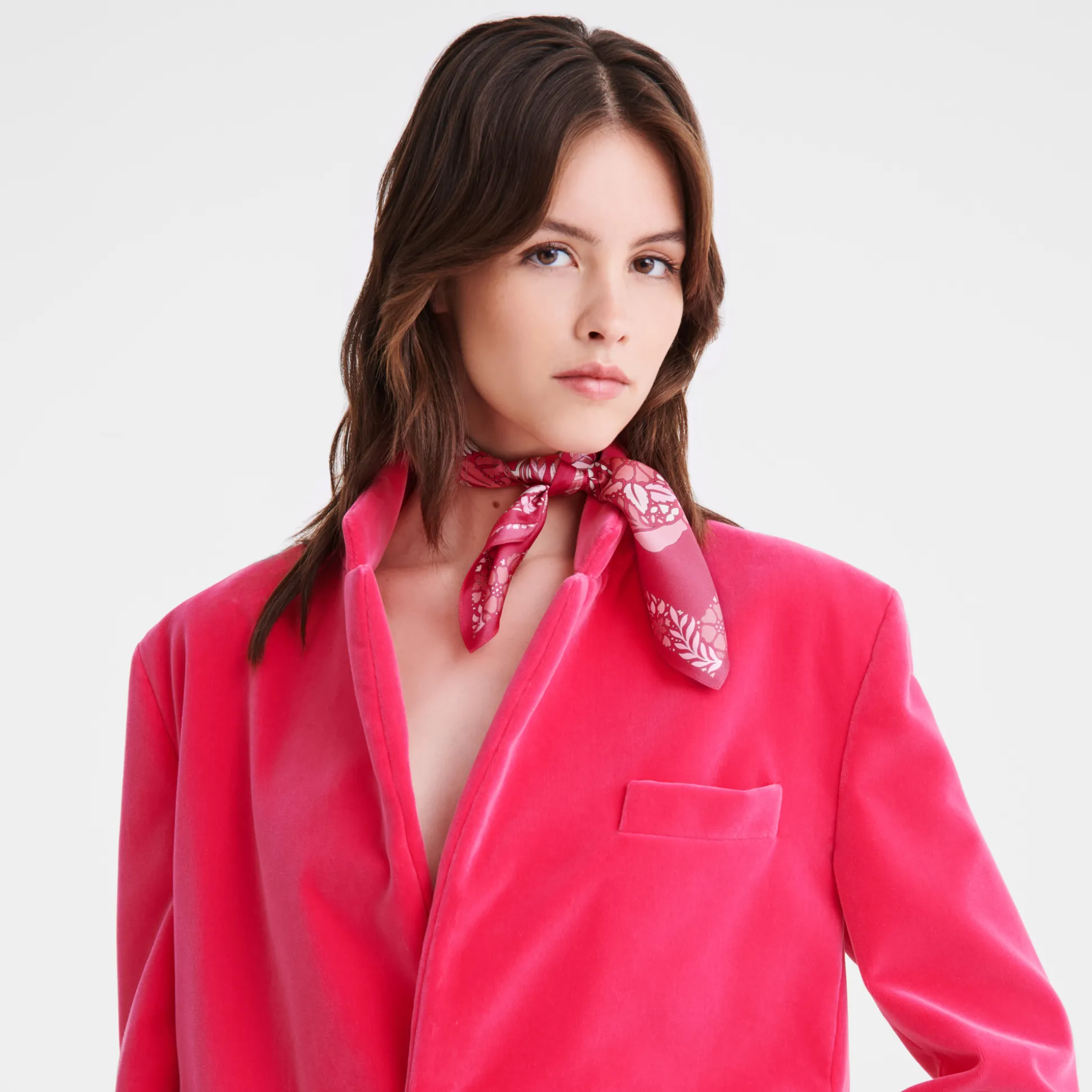 seidenschal__1-32.webp Longchamp Seidenschal 50^Damen Seidentücher