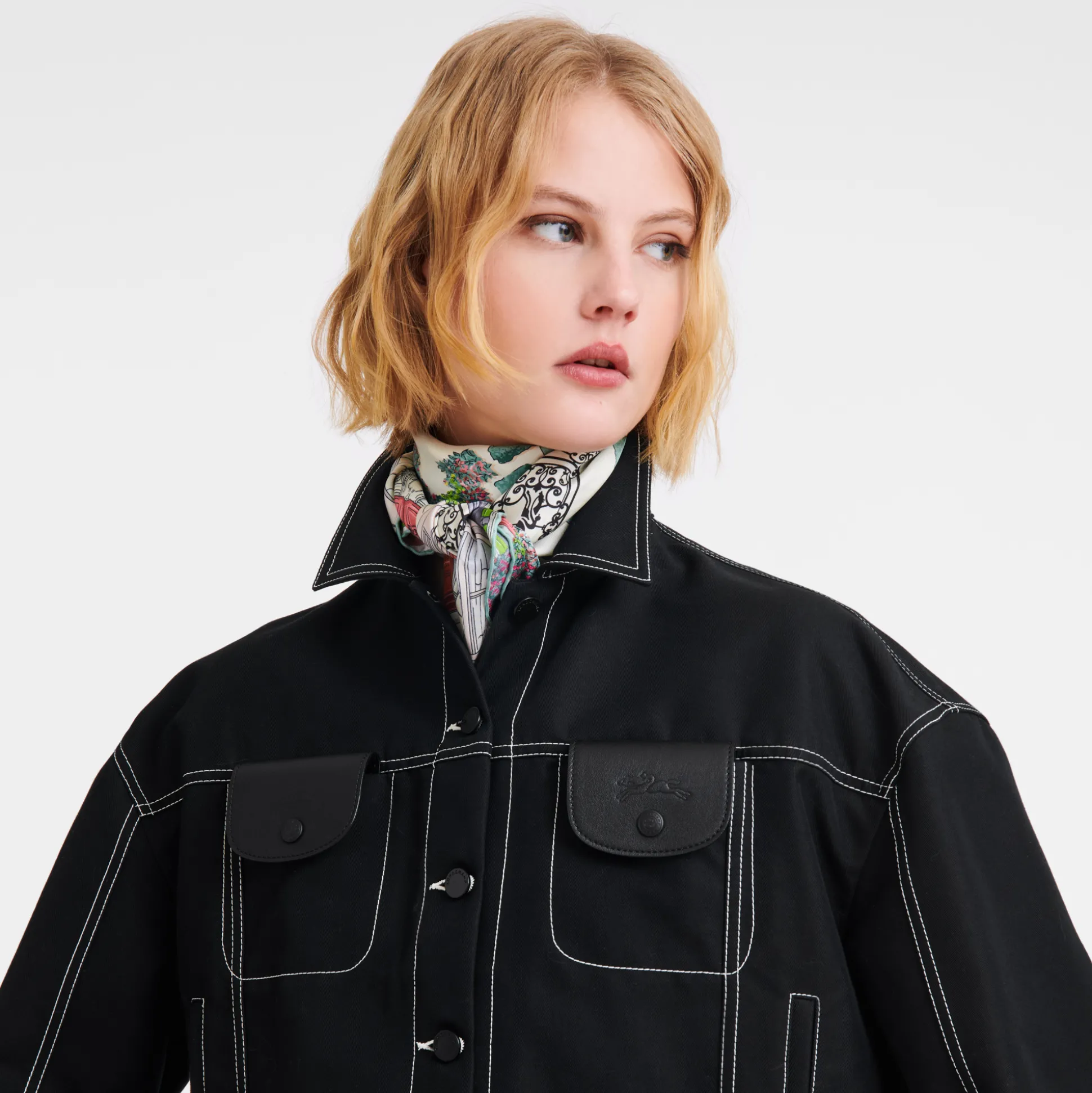 seidenschal__1-33.webp Longchamp Seidenschal 90^Damen Seidentücher