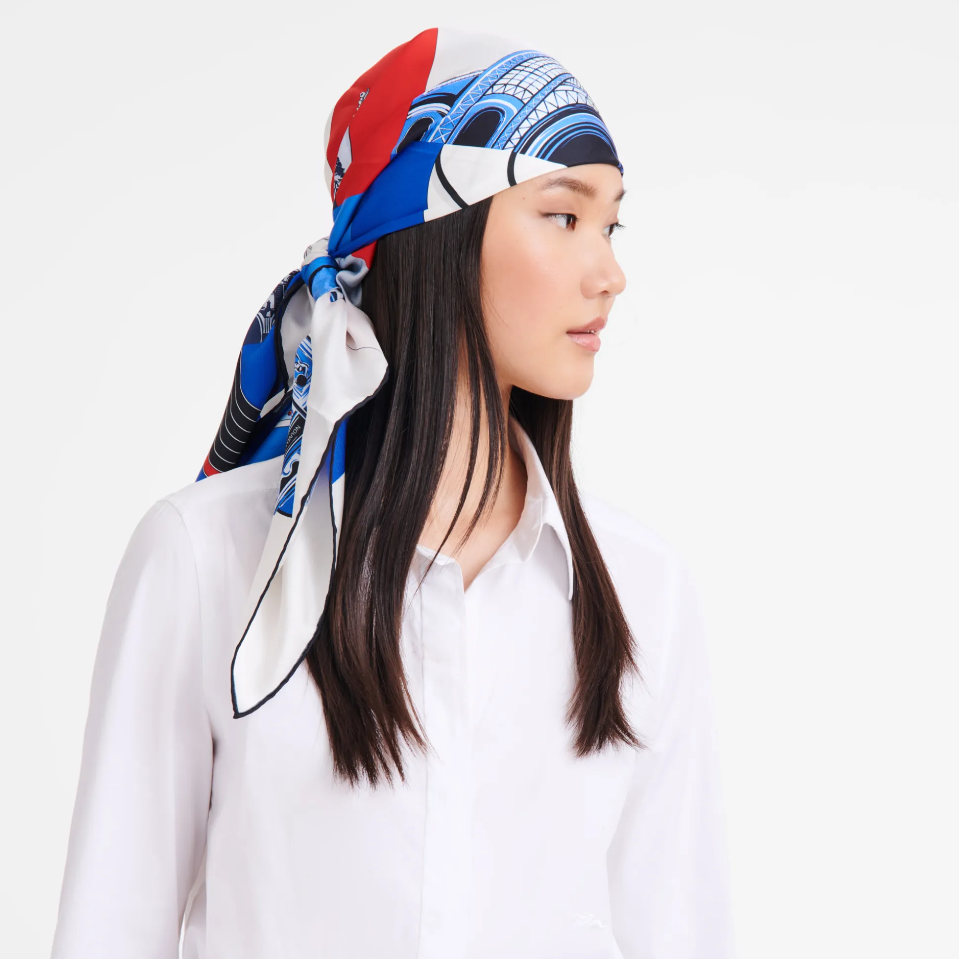 seidenschal__1-74.webp Longchamp Seidenschal 90^Damen Seidentücher