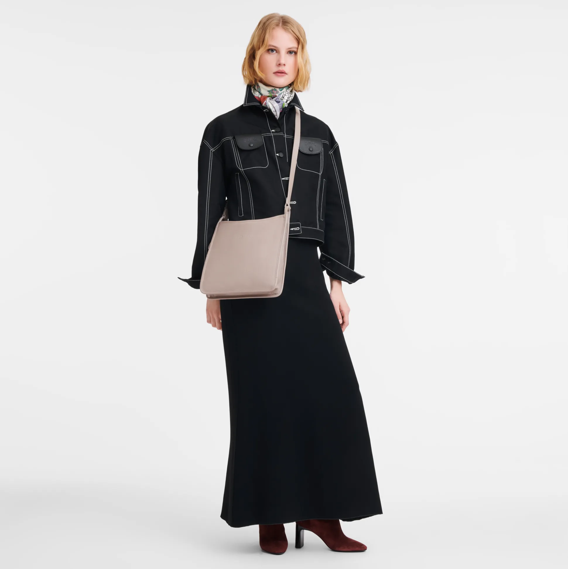 umhngetasche_mit_reiverschluss_m_1-8.webp Longchamp Umhängetasche mit Reißverschluss M^Damen Taschen Mit Schulterriemen | Taschen Mit Schulterriemen